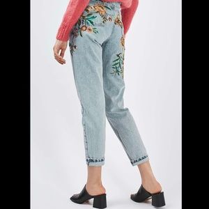 TOPSHOP 26 Moto Mom Fall Floral Embroidered Jean